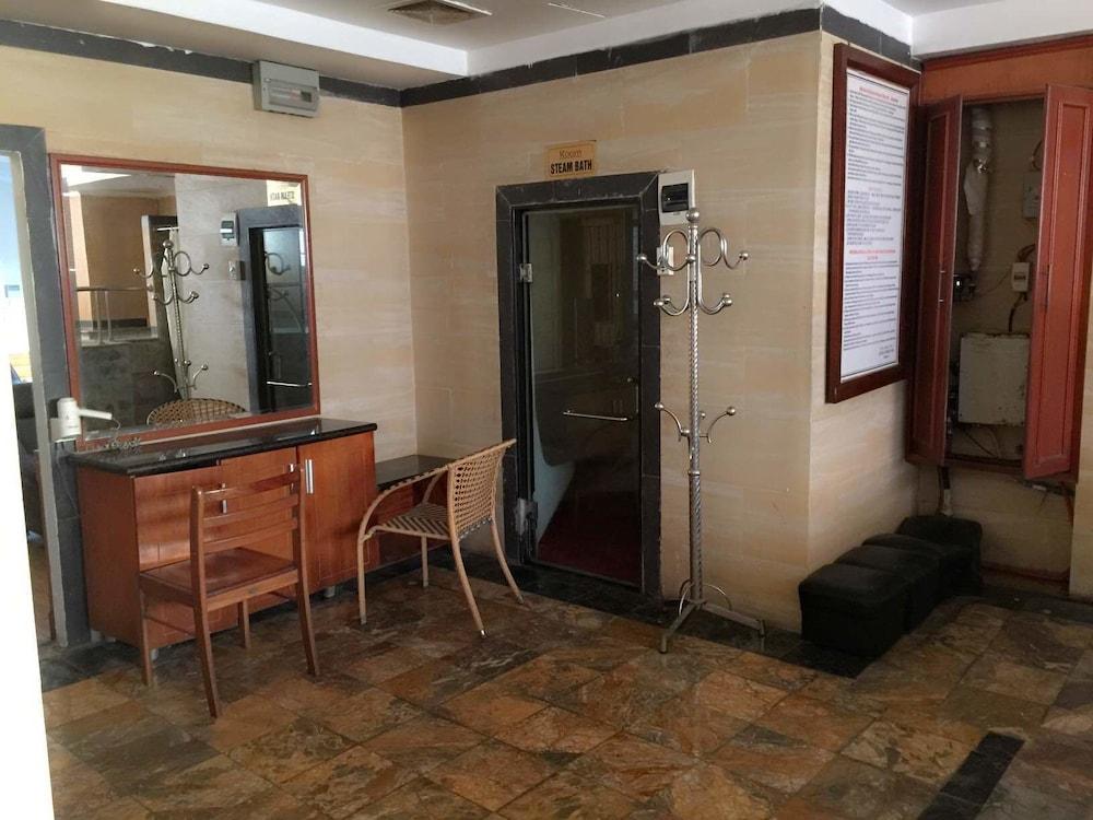 A25 Hotel - Bach Mai Hanoi Eksteriør bilde